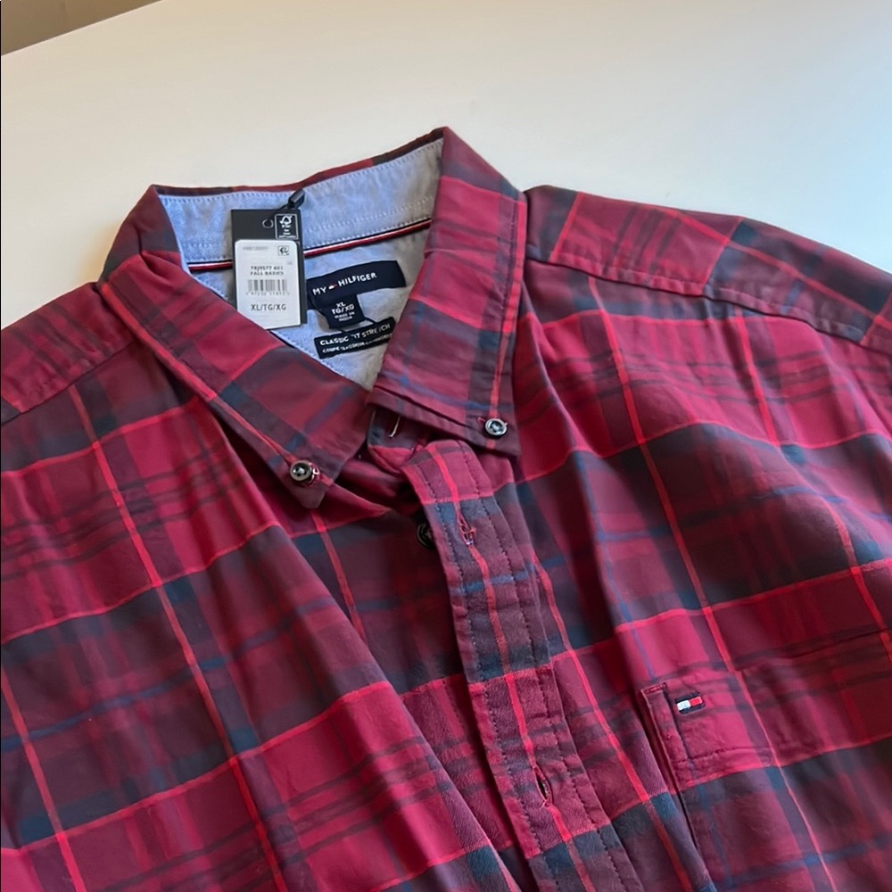 Tommy Hilfiger Men's Red Plaid Shirt